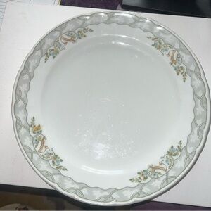 Schonwald Germany 9195 Dinner Plate Decorative Bird Floral Border Scalloped Edge
